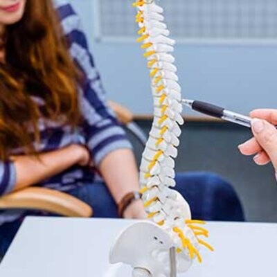 csm_Neurochirurgie_Lippstadt_Dr_Peter_Vomhof_Rücken2_04d6095379